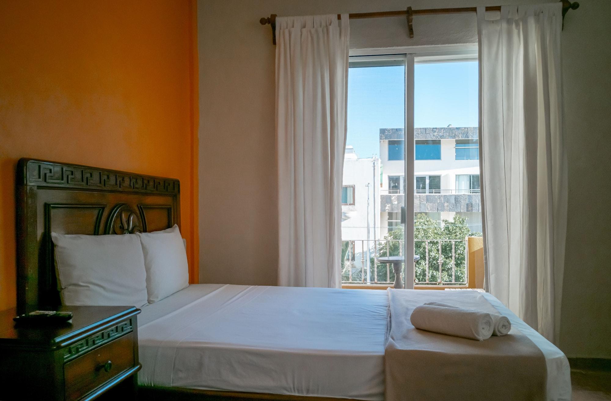 House Hotel 3*