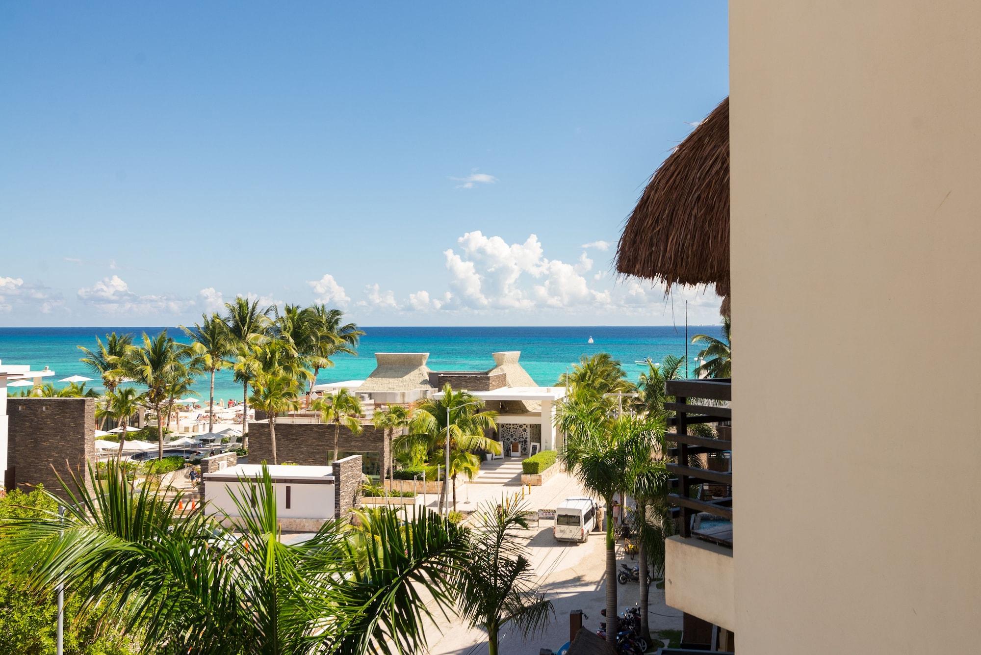 La Divina By Aldea Thai Hotel