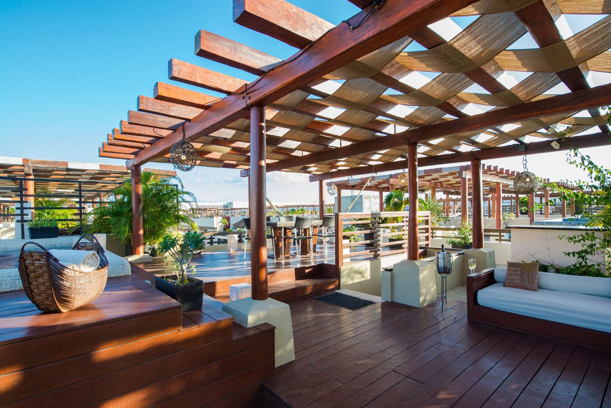 La Divina By Aldea Thai Hotel