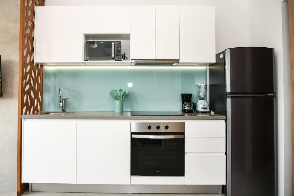 Casa Menta* Luxury Studio *free Bike *speed Wi-fi!