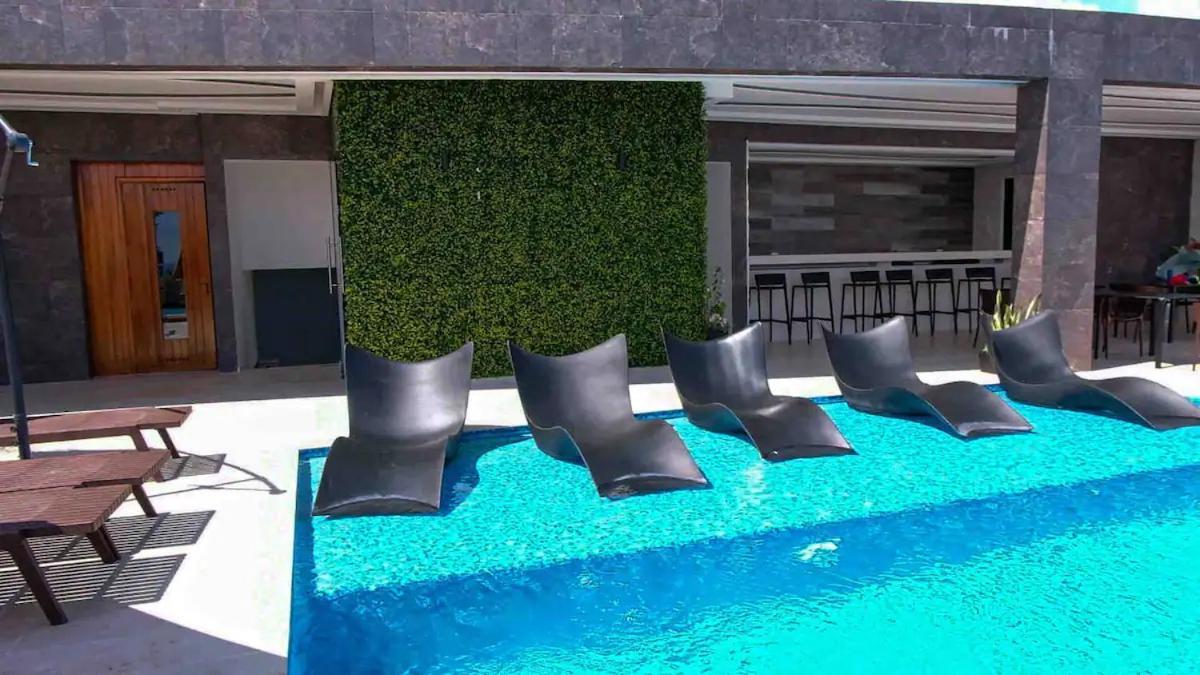 Stayon5a.av.penthouse With Privatepool Freeparking Apartment *
