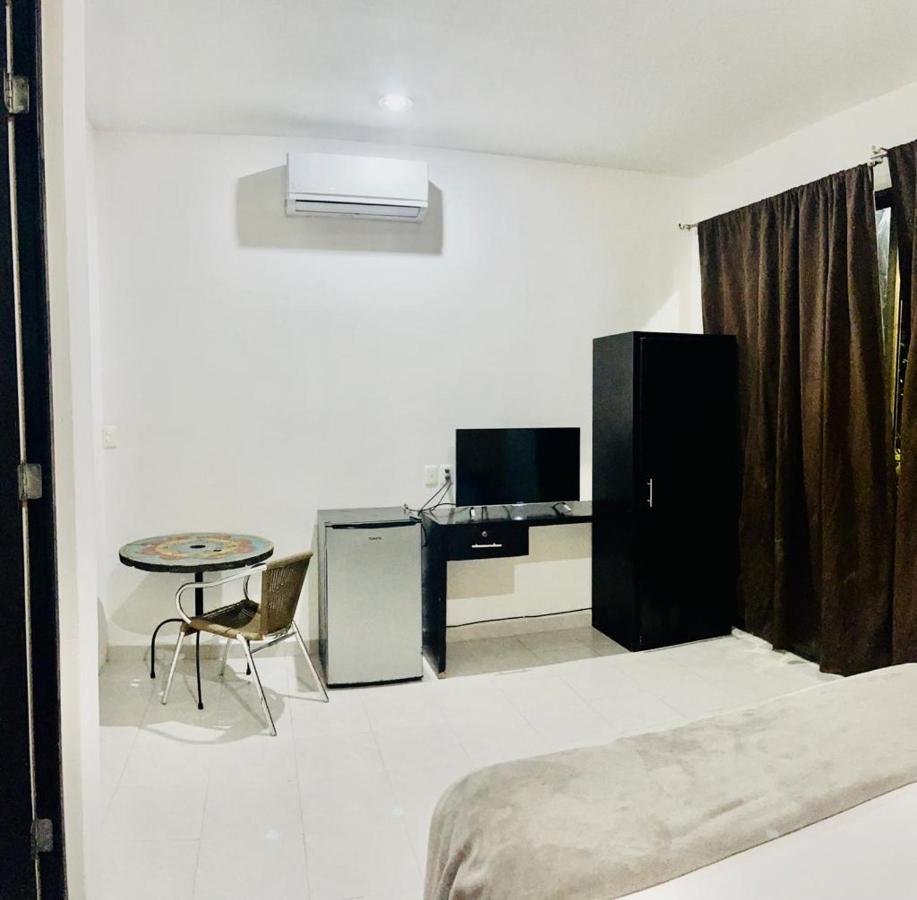 Club Khách sạn