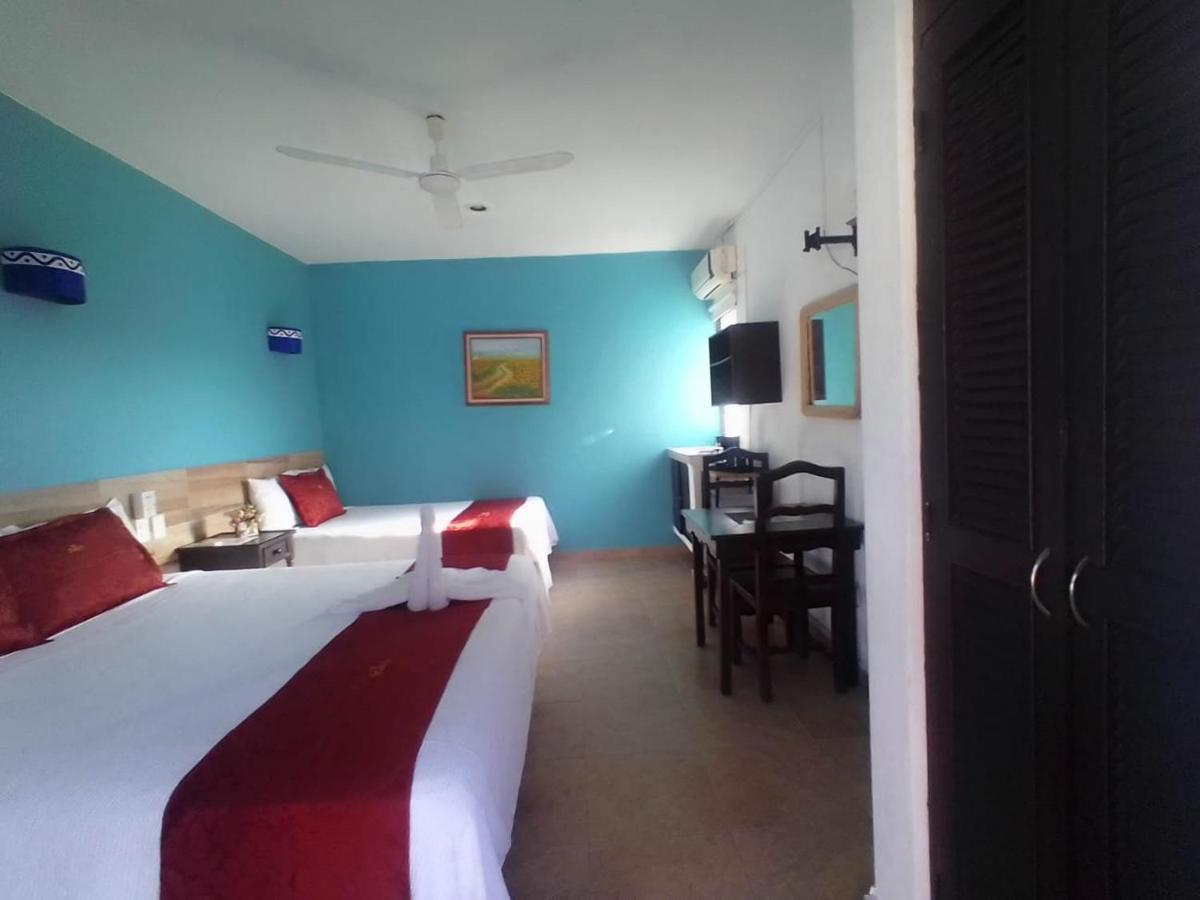 Hotel Acuario 3*
