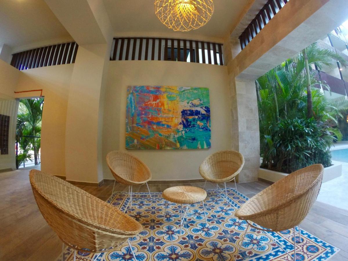 Palmares A04- 1bedroom Exquisite * Playa del Carmen