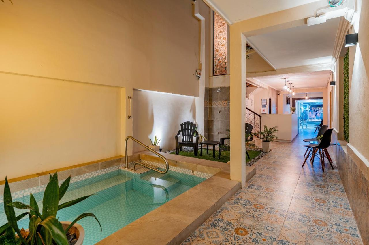 Khách sạn Brisas 5a Av, Playa del Carmen