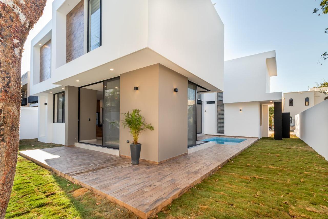 Villa Casa Brisas, *
