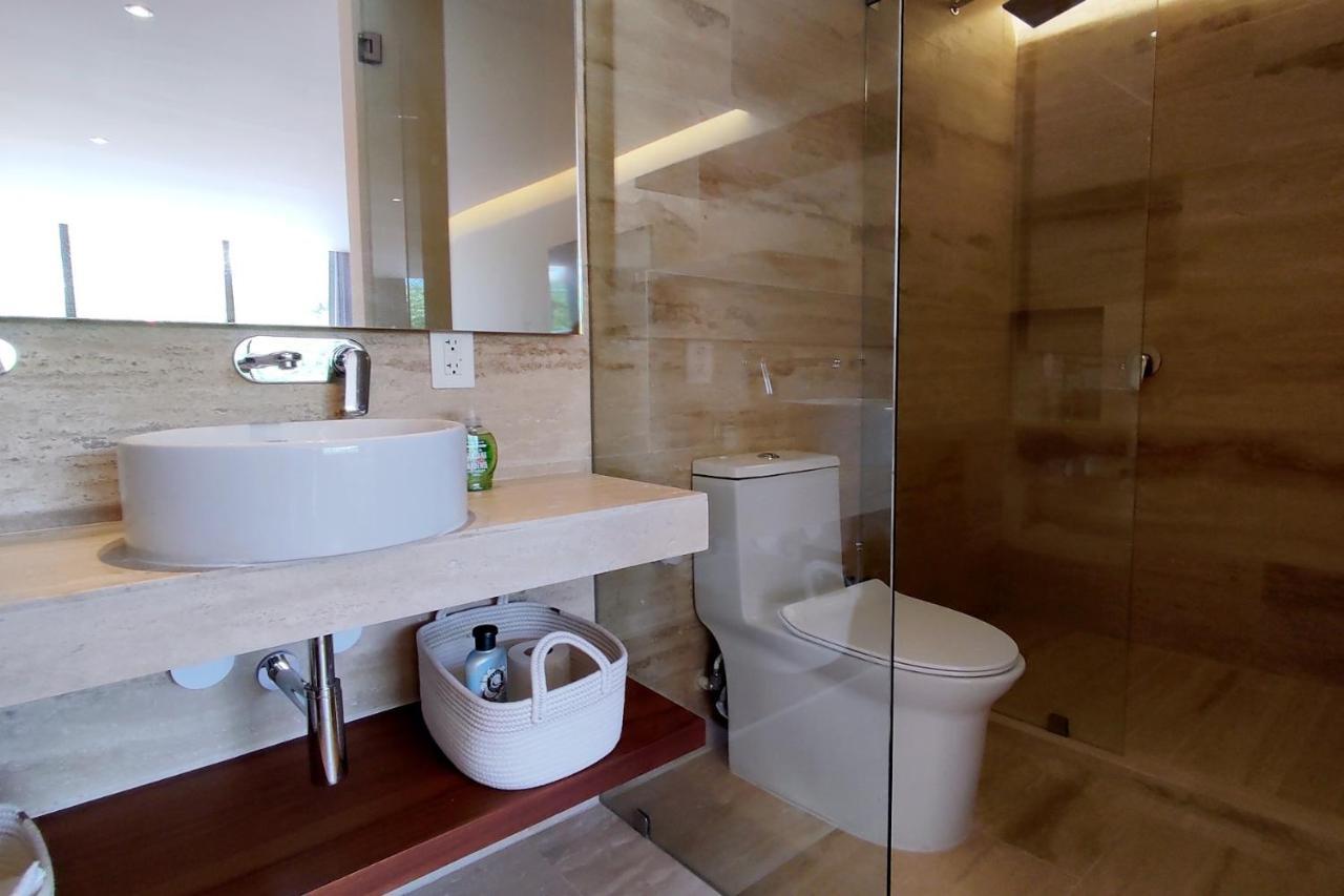 Beautiful 2 Story Loft Near The * Playa del Carmen