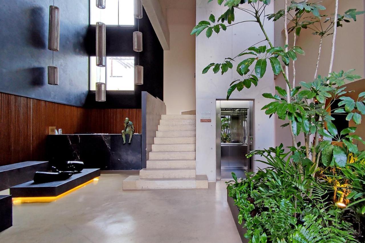 Beautiful 2 Story Loft Near The
