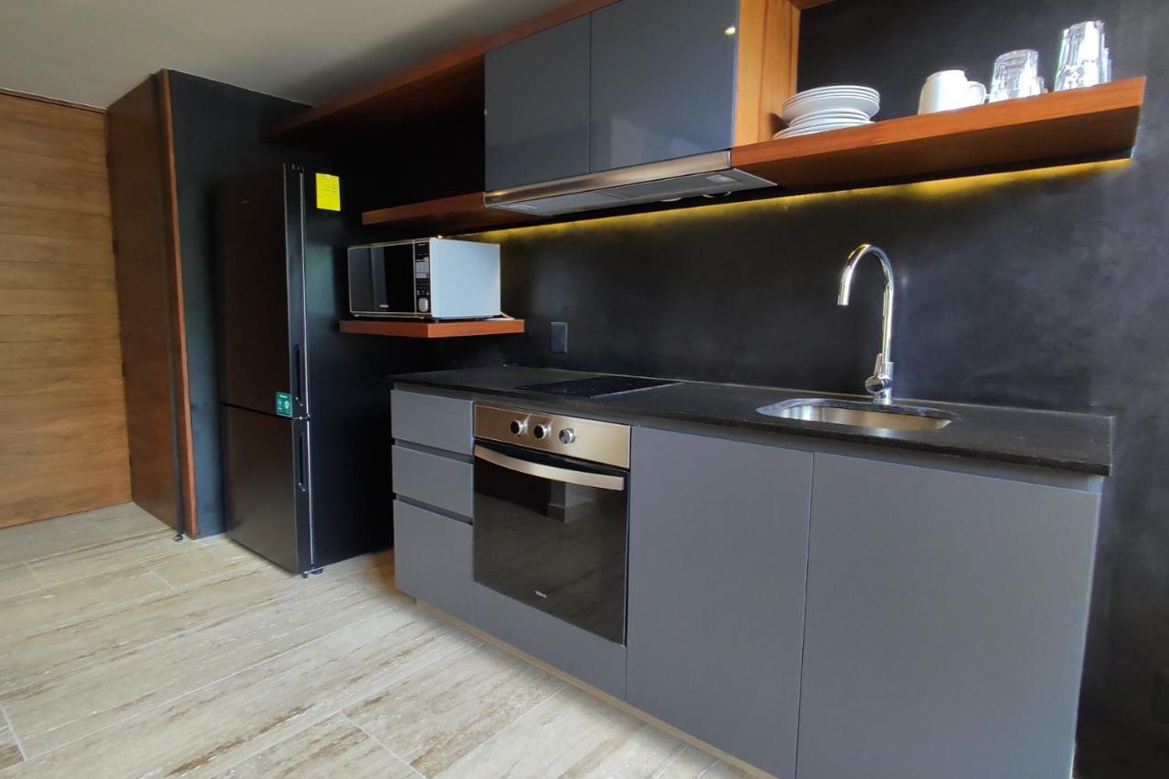 Beautiful 2 Story Loft Near The *