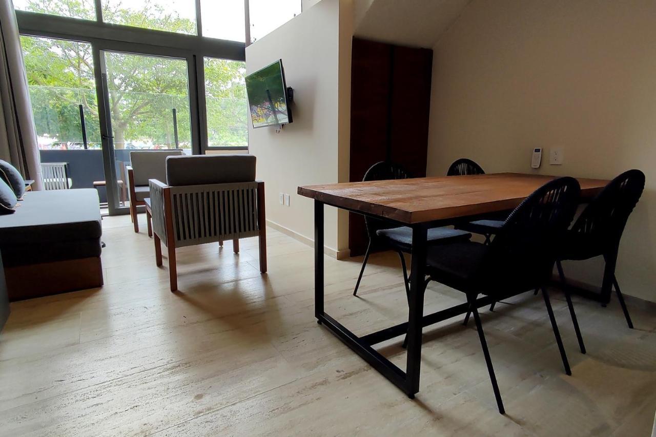 Beautiful 2 Story Loft Near The *