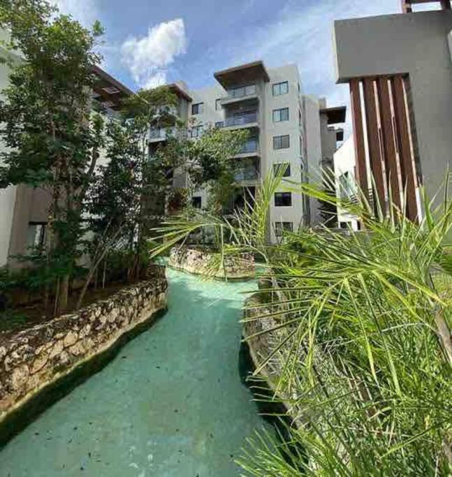 Penthouse. Koba, Apartment