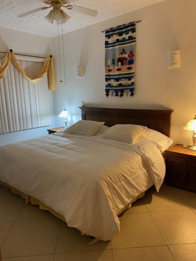 Bonito Departamento: Beachfront Oasis Near Quinta Avenida * Playa del Carmen