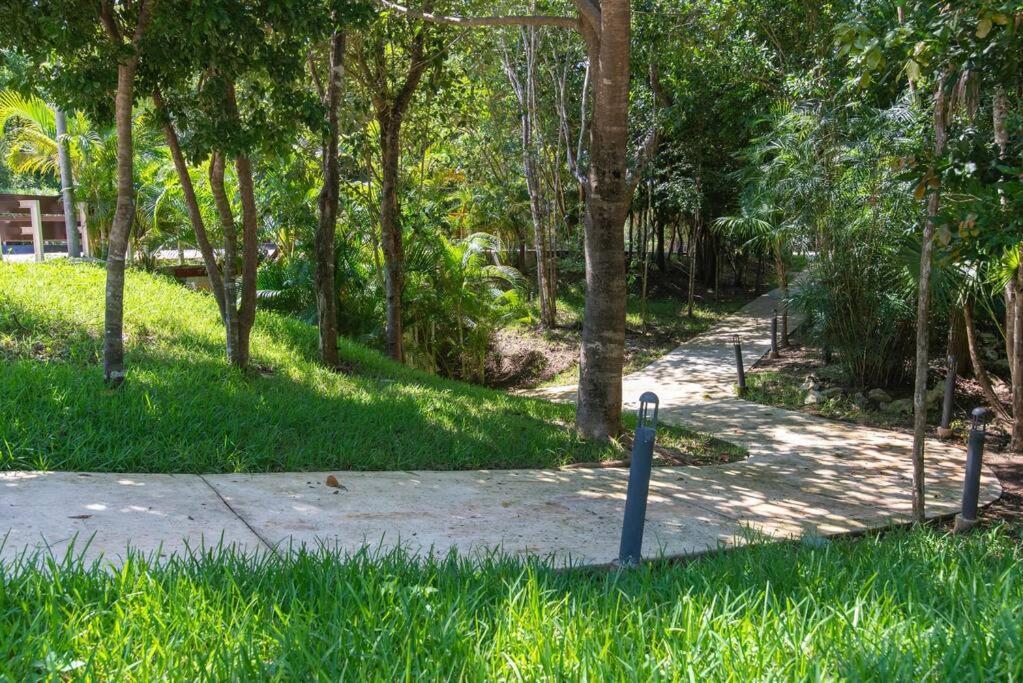 Beautiful 4br, Up To 8 Guests, Private Pool, 10 Min To *