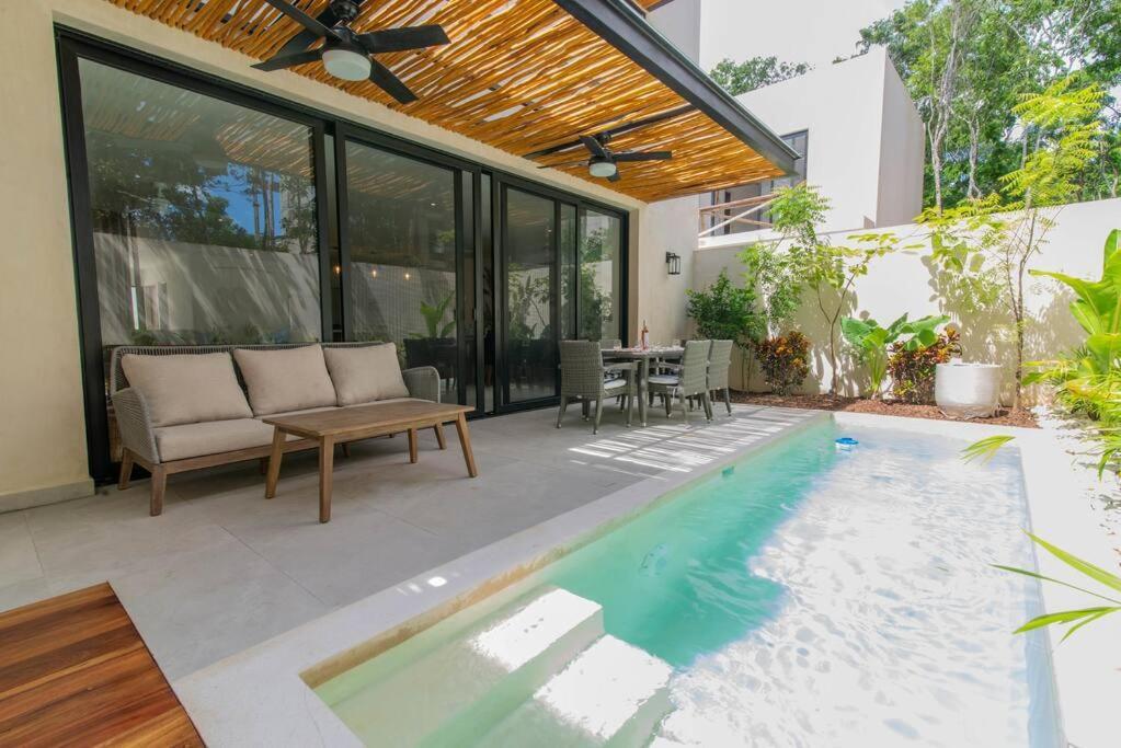 Beautiful 4br, Up To 8 Guests, Private Pool, 10 Min To Holiday home *