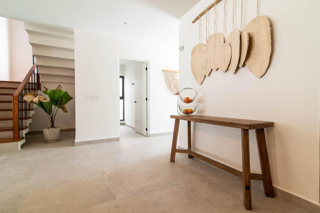 Holiday home Beautiful 4br, Up To 8 Guests, Private Pool, 10 Min To *