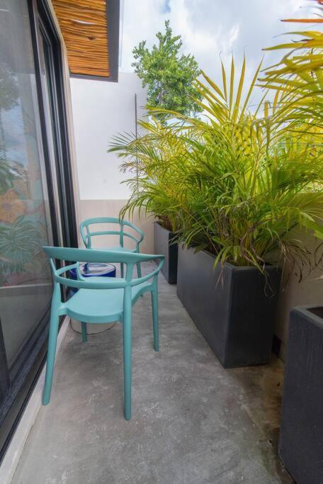 Beautiful 4br, Up To 8 Guests, Private Pool, 10 Min To *