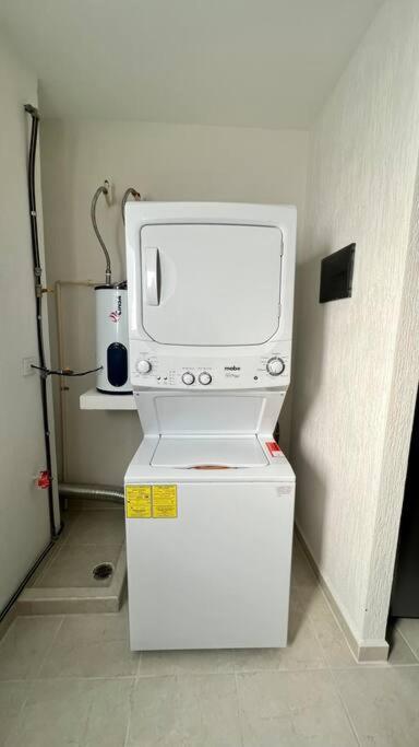 Apartment Comodo En Planta Baja, Alberca A 20 Pasos, Modelo Ano 2023