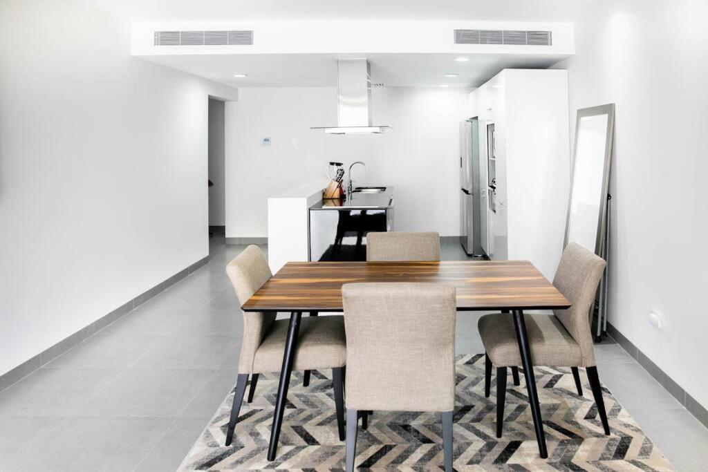 Apartment New Offer With Roof Pool