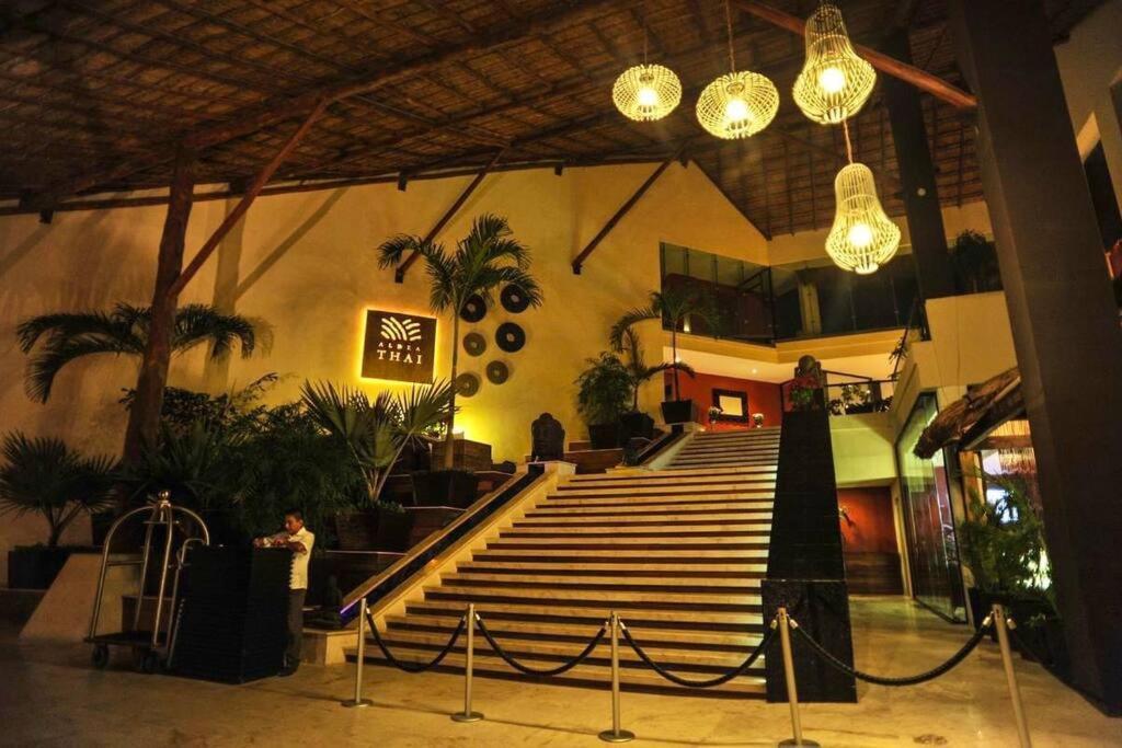 Apartment Cozy & Huge Studio Front Mamita's Beach Playa del Carmen