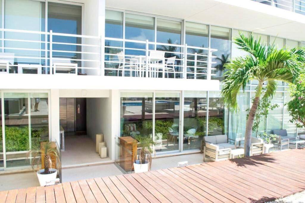 Excellent 3 Bd Steps The Playa del Carmen