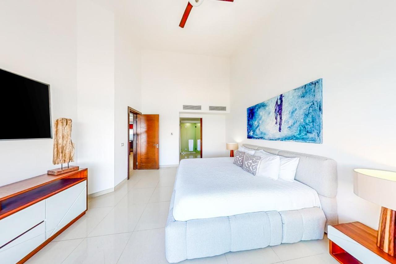 Casa Altamar Penthouse Oceanfront 123 Norte @ Mareazul Beachfront Apartment