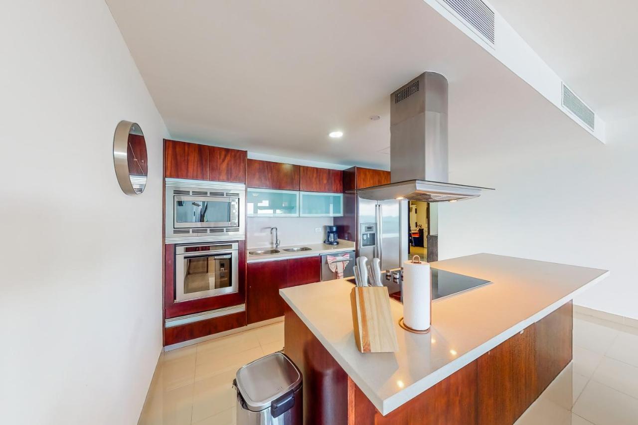 Apartment Casa Altamar Penthouse Oceanfront 123 Norte @ Mareazul Beachfront Playa del Carmen
