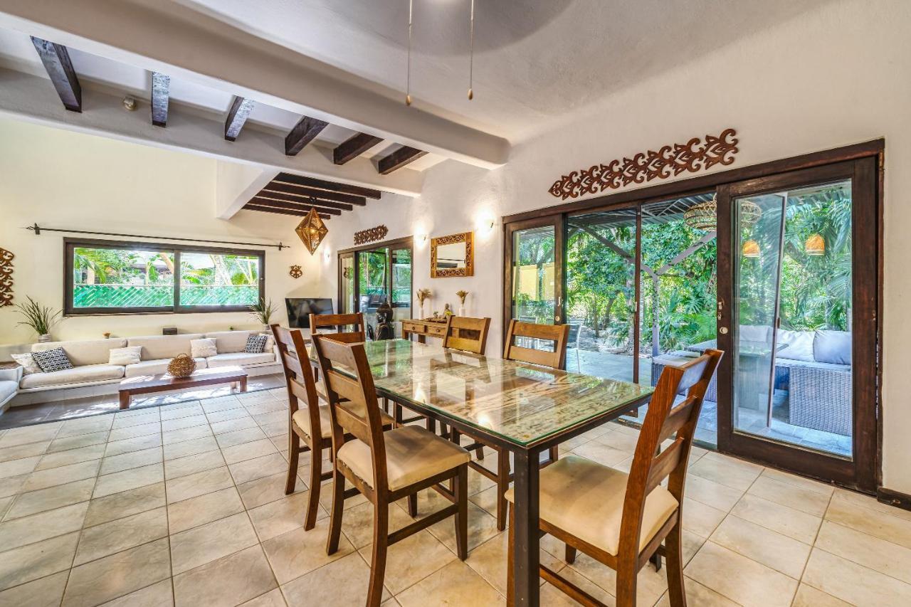 Beautiful House In Playacar 4 Bedrooms Tennis Ac Holiday home Playa del Carmen