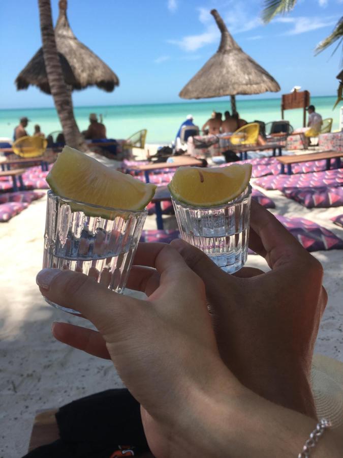 Ocean Boutique Suites 4*