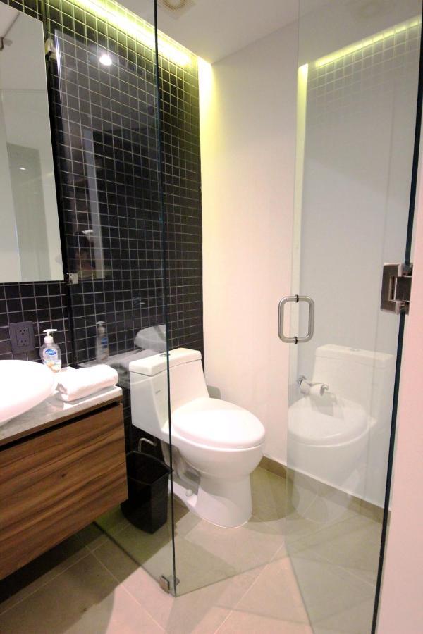 Spacious Studio, Amazing Rooftop With Sea View Apartment