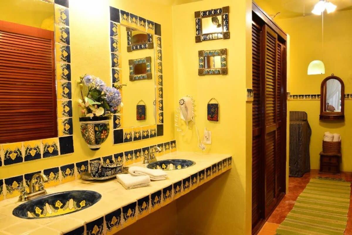 Unique Mexican Villa! Plunge Pool, Ocean Views Holiday home Playa del Carmen