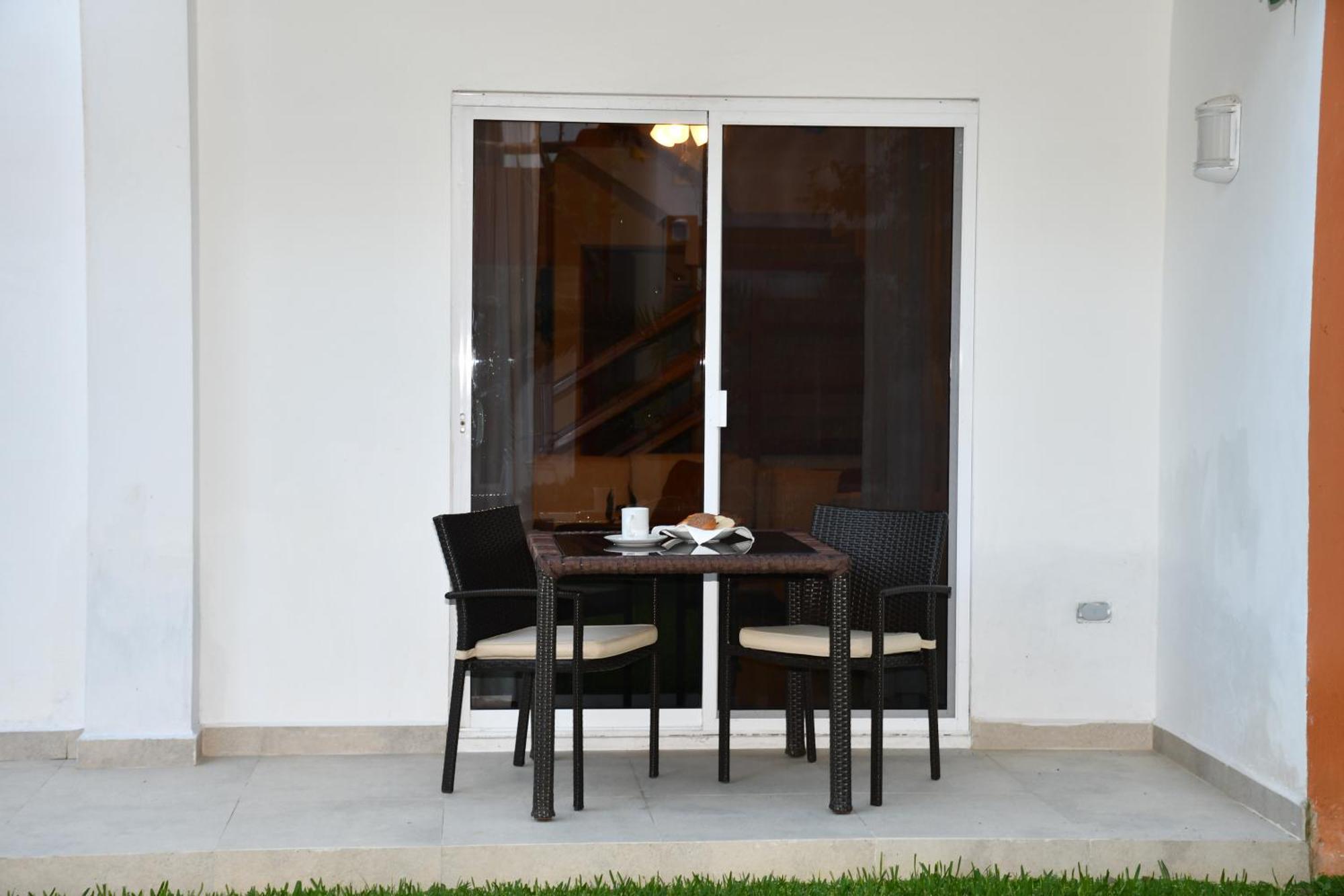 Casa Sol 3 & 4 Bedroom With Swimming Pool Close To The Pousada Playa del Carmen
