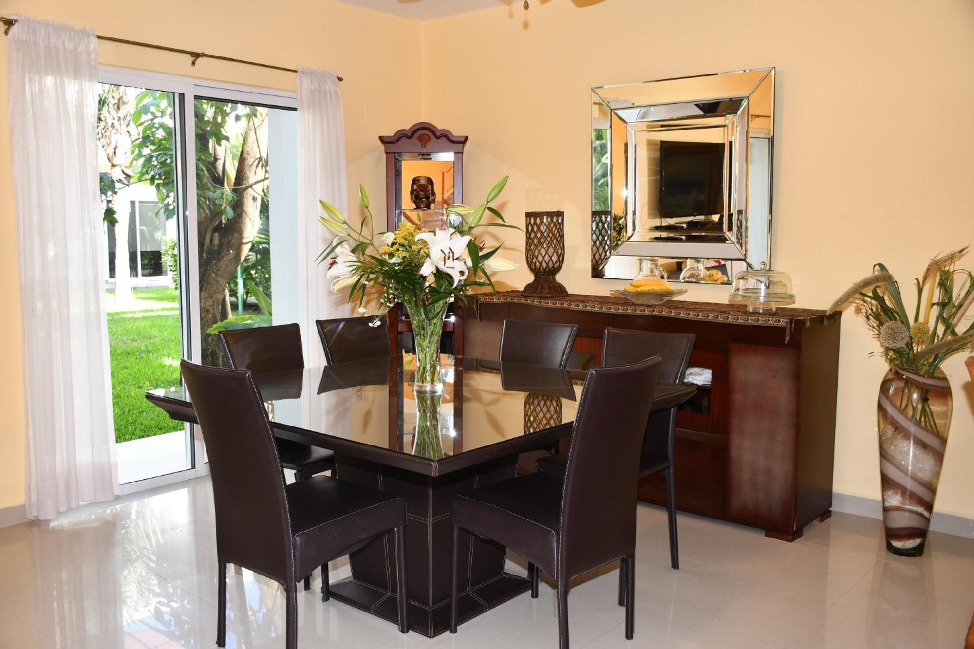Casa Sol 3 & 4 Bedroom With Swimming Pool Close To The Pousada
