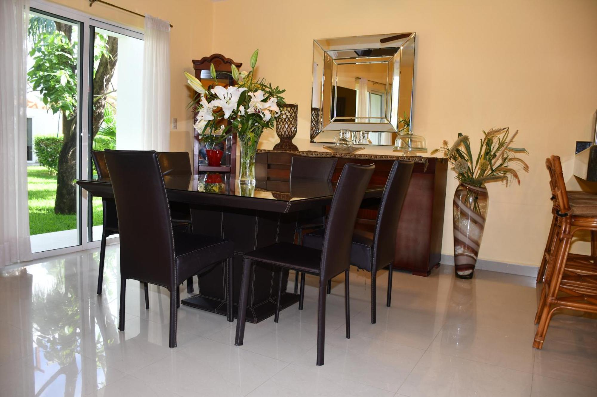 Casa Sol 3 & 4 Bedroom With Swimming Pool Close To The Playa del Carmen