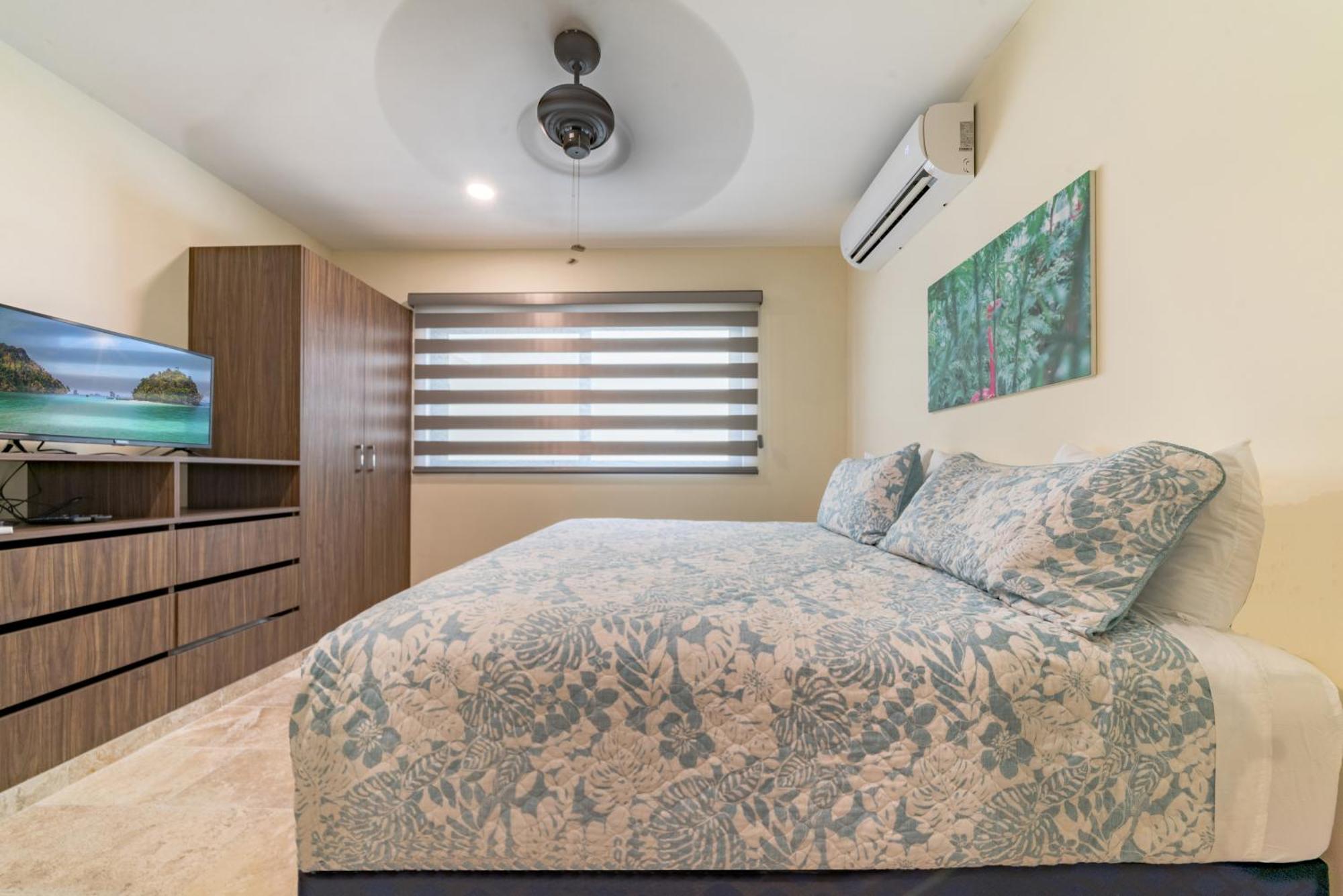Veranda 210 - Downtown, - At Veranto With Rooftop Pool *