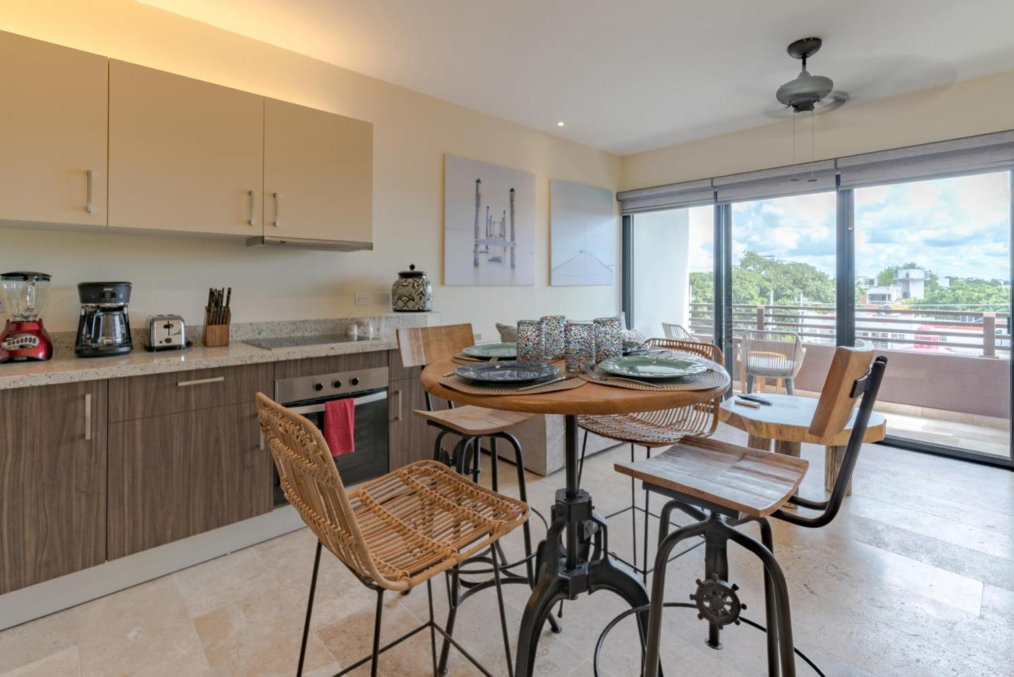 Apartment Veranda 210 - Downtown, - At Veranto With Rooftop Pool