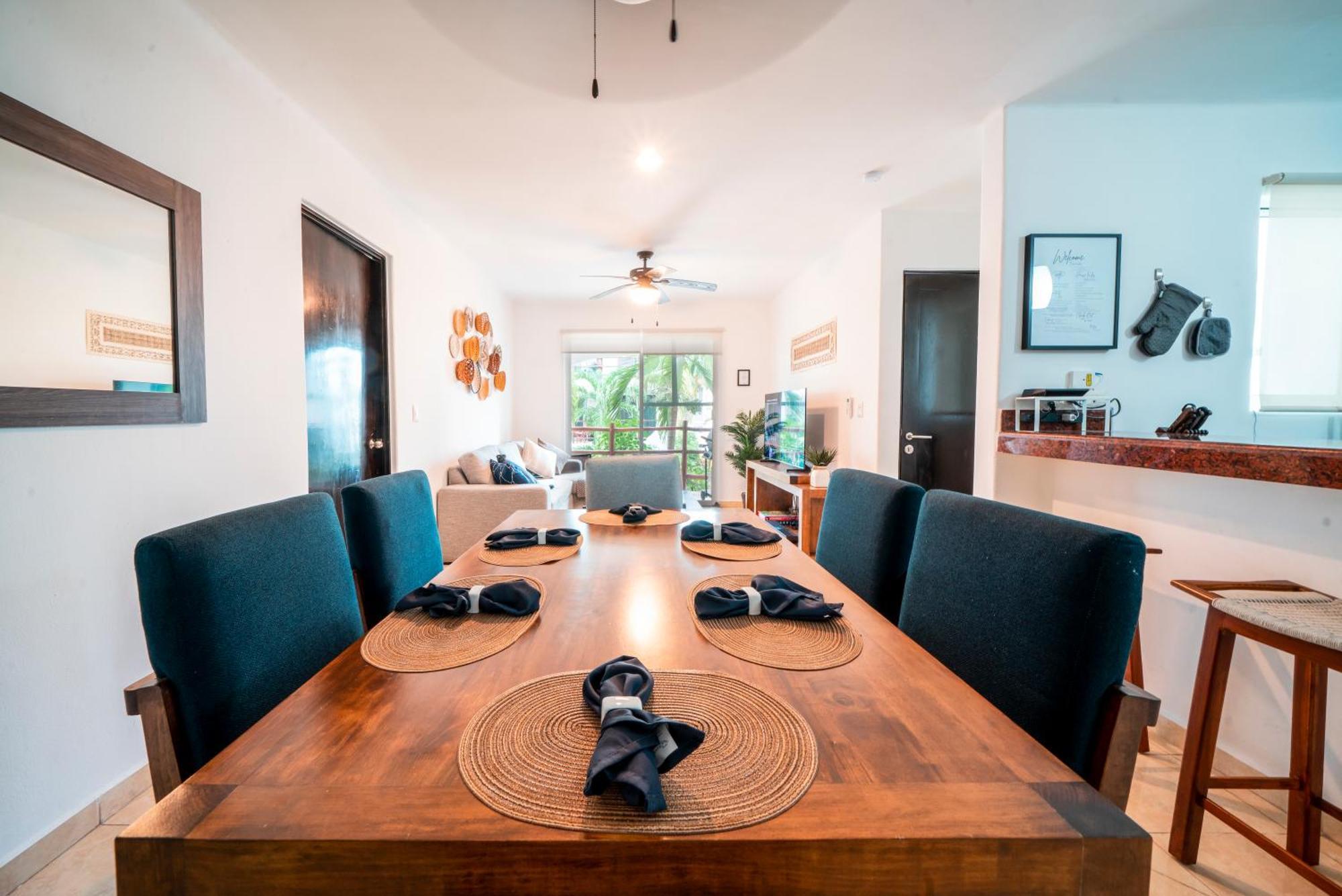 Nhà nghỉ 3 Bedroom With Pool - Lirios Playacar Phase Ll - Melrose Place Playa del Carmen