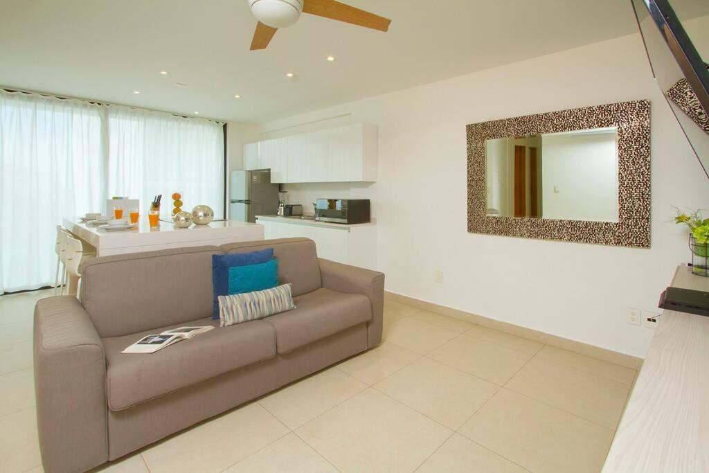 Glamorous 2 Bedroom / Up To 6 Ppl Căn hộ