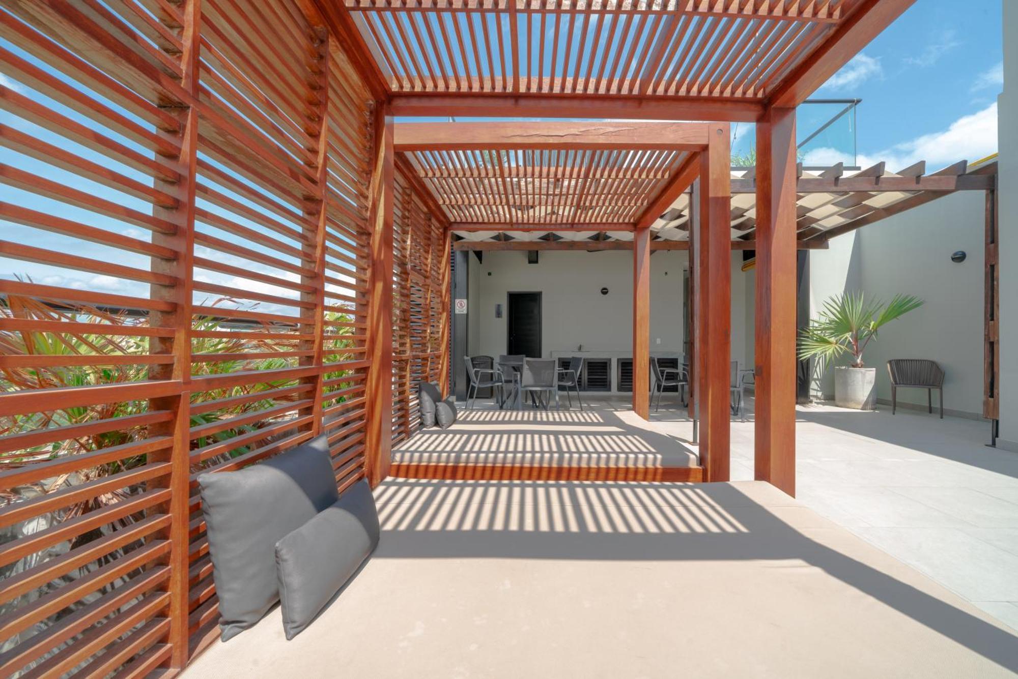 1 Bedroom With Rooftop Pool & Bar - At It Residences - Iris Playa del Carmen