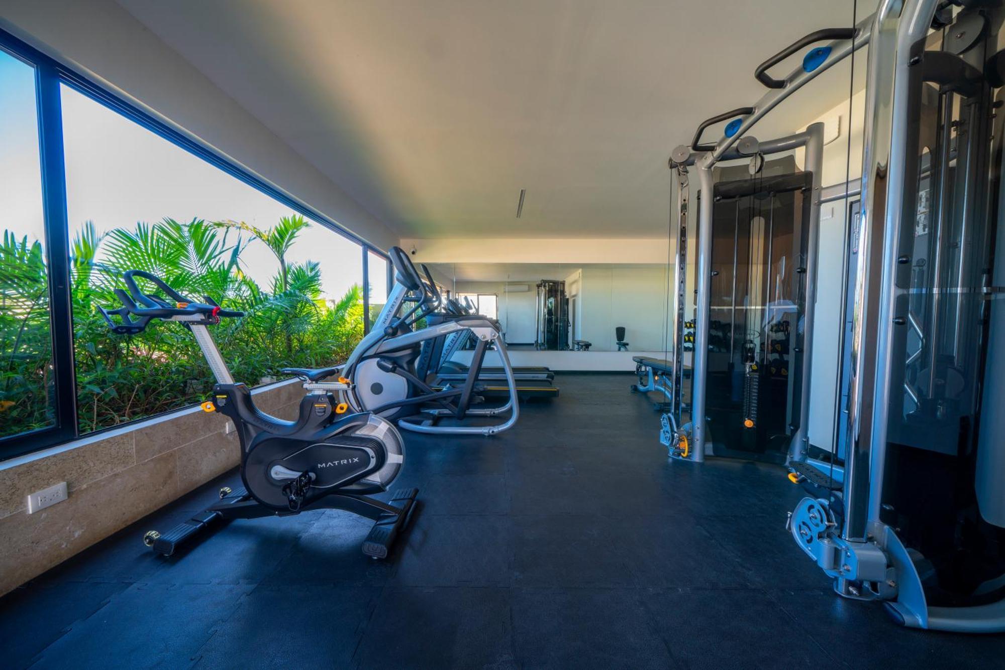 Apartment Luxury With Pool And Gym - Modern And - At Syrena