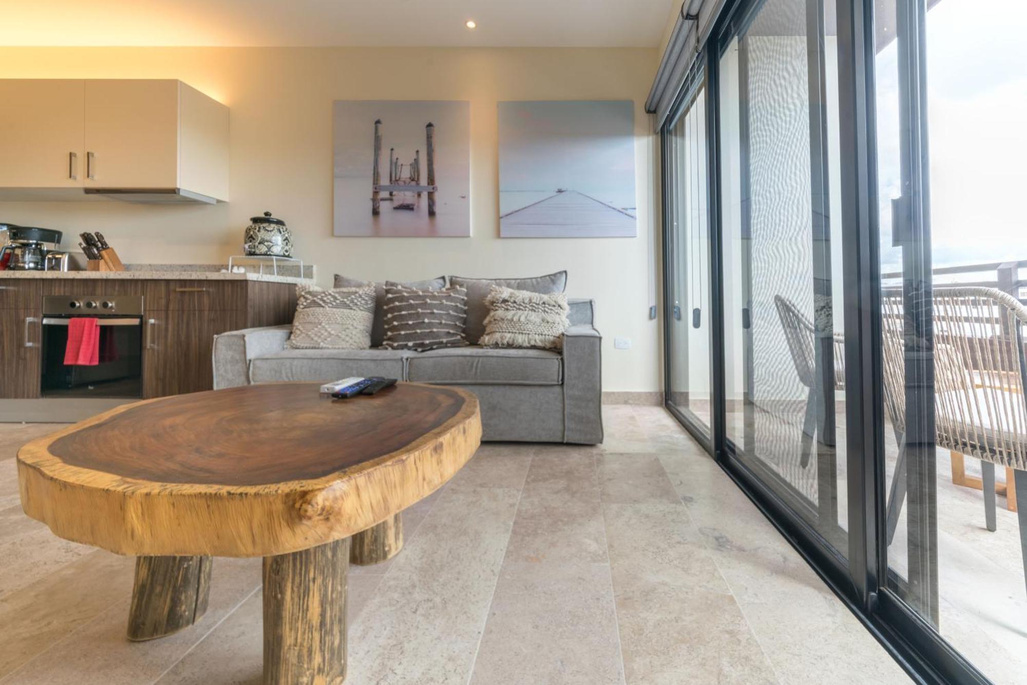 Apartment Veranda 210 - Downtown, - At Veranto With Rooftop Pool Playa del Carmen