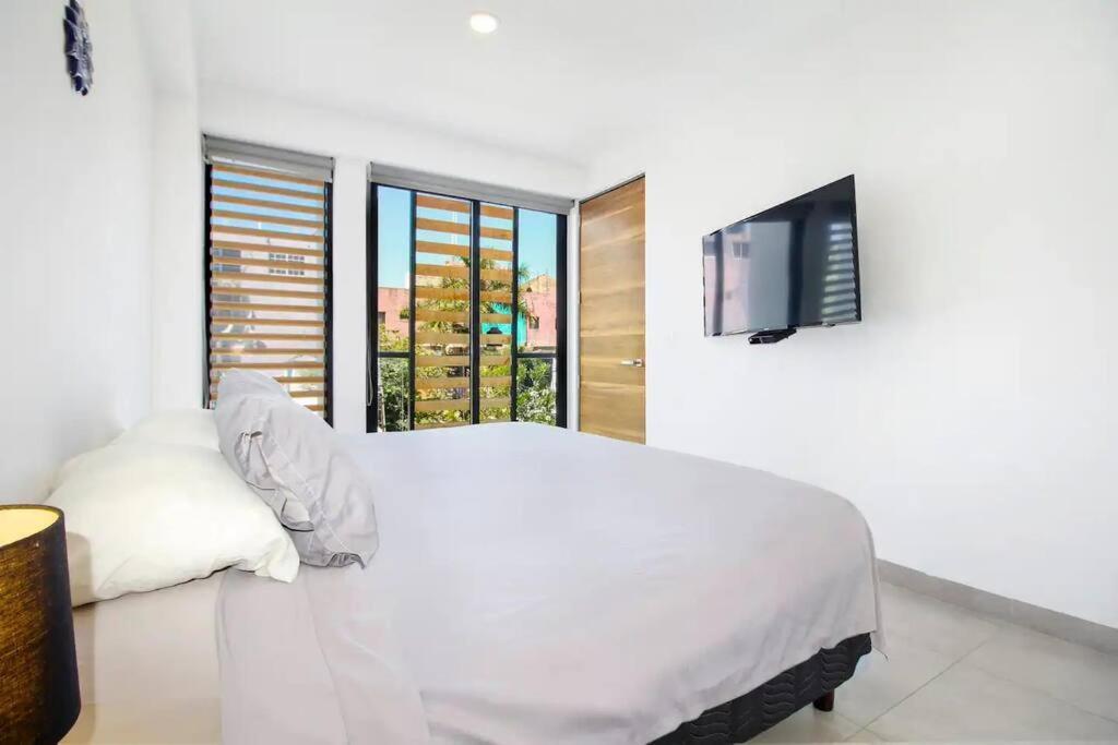 Brightness & Spacious 1 Bedroom Apartamento