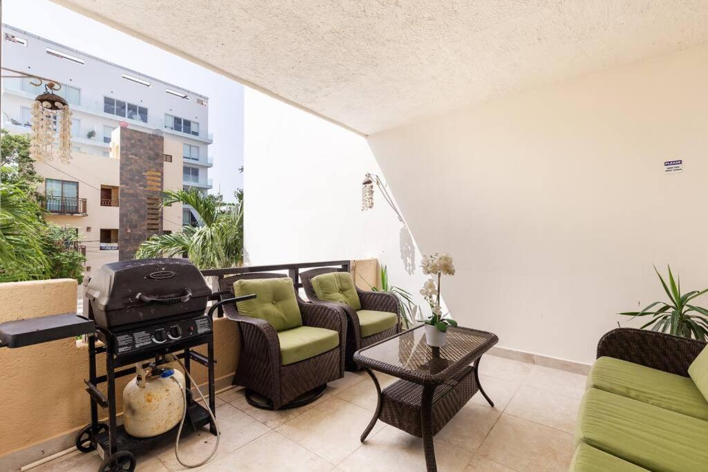 Spacious 2 Bedroom And Big Terrace In Centro Apartment *