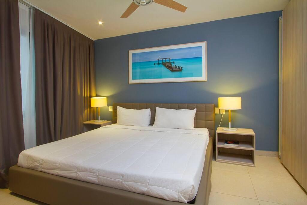 Glamorous 2 Bedroom / Up To 6 Ppl Căn hộ
