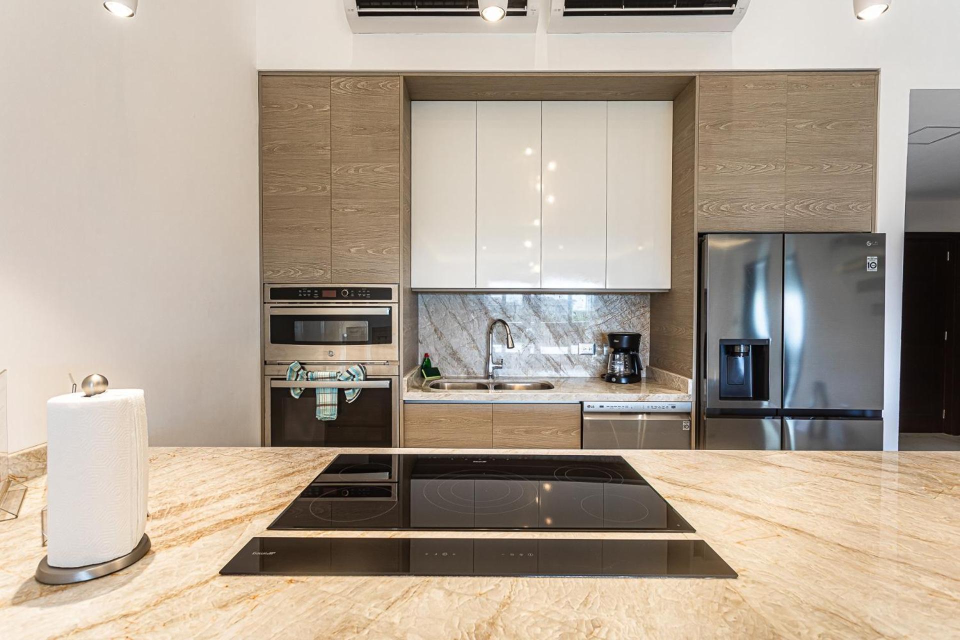 Căn hộ Casa Diva Stunning Ph Ocean View 2 Bedroom & Office At Mareazul Apts *