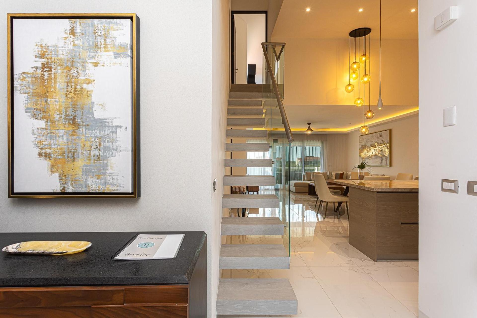 Căn hộ Casa Diva Stunning Ph Ocean View 2 Bedroom & Office At Mareazul Apts *
