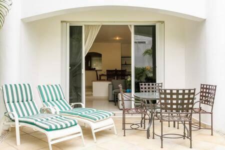Ideal For Family Trip To Mexico Caribbean Pool Ferienhaus Playa del Carmen