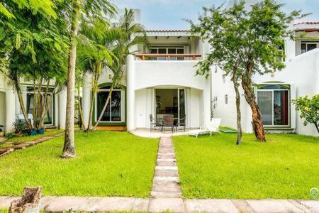 Ferienhaus Ideal For Family Trip To Mexico Caribbean Pool *