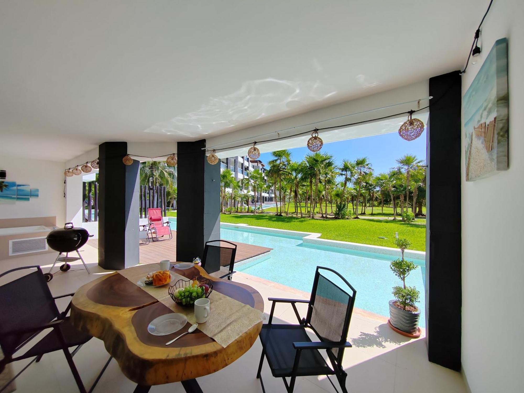 Stunning Ocean Front By Boutique Apartamento *