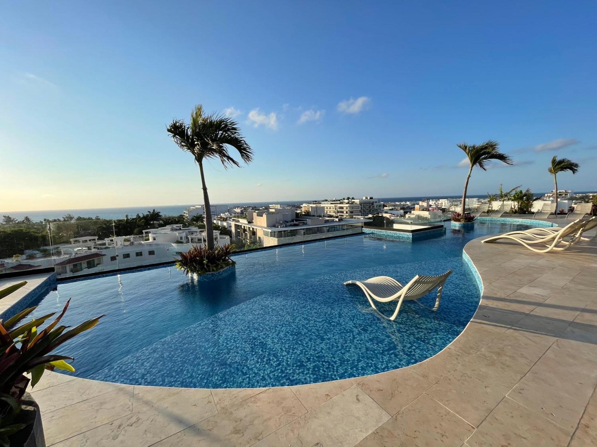 Apartment Stunning Studio/ocean Views Pool Playa del Carmen