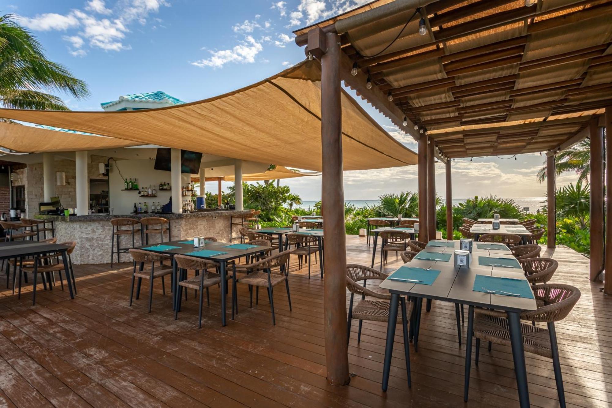 Casa Marbella Ocean View Penthouse Apts